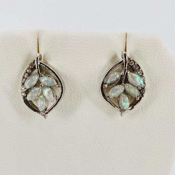 Lamor Fashions Jewelry - Imitation Opal Crystal Silver Stud Earrings JE01